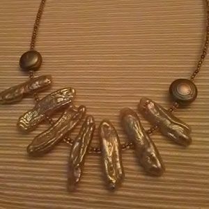 CASUAL PEARL NECKLACE...NWT